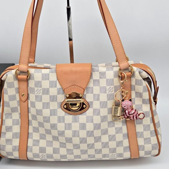 Authentic Louis Vuitton Lock & Key with Unbranded Cat Charm, Keychain 121525 - Picture 3 of 9